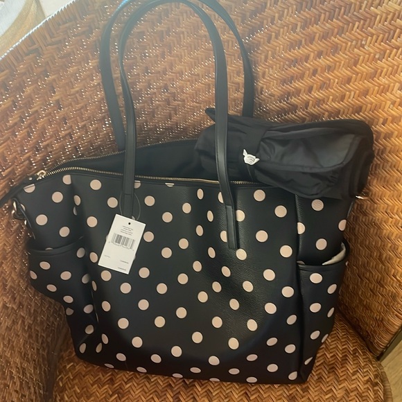 Kate Spade Classic!!!  Totally Brand New Diaper Bag with Changing Pad! - Picture 5 of 12